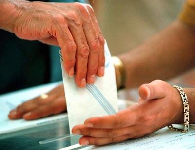 Νέος πονοκέφαλος για την κυβέρνηση η αλλαγή του εκλογικού νόμου 6 kalpi%203